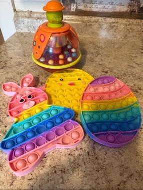 Fidget sensory toys Bundle for toddler unisex 🧸